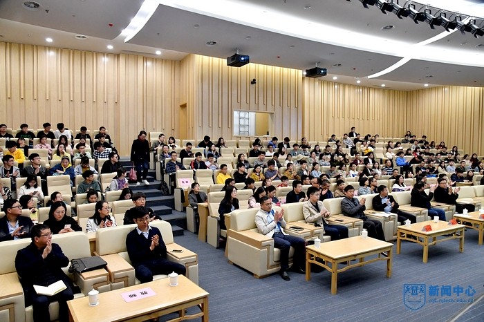 nEO_IMG_QCD_3108.jpg